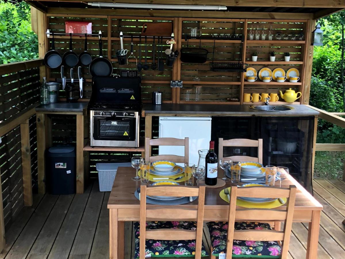 Отель Luxury Glamping @Moulin Des Forges Moutier-Malcard Экстерьер фото
