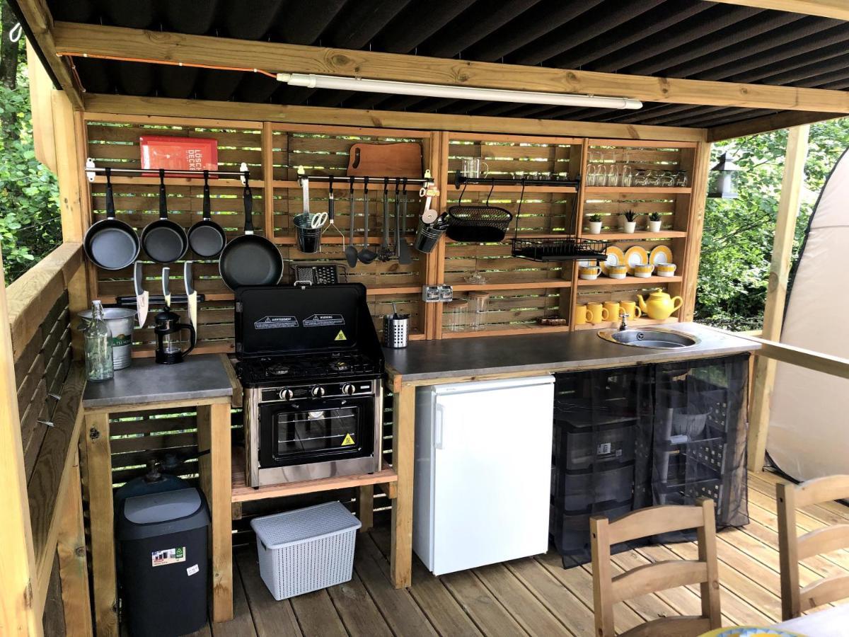 Отель Luxury Glamping @Moulin Des Forges Moutier-Malcard Экстерьер фото